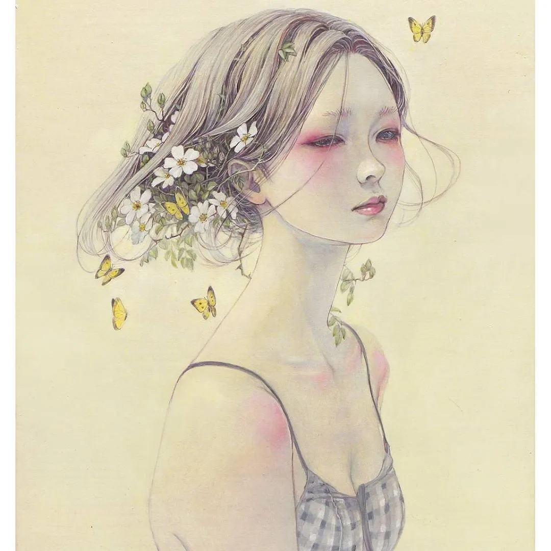 Papillon jaune © Miho Hirano